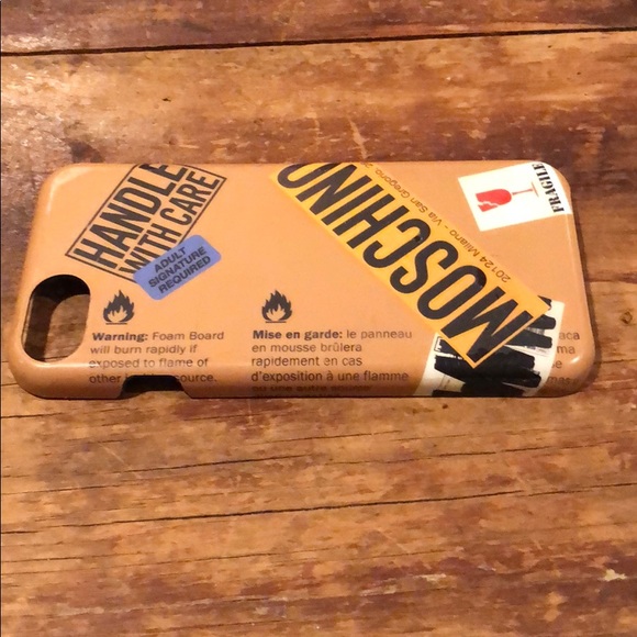 MOSCHINO iPhone7 case - Picture 7 of 8